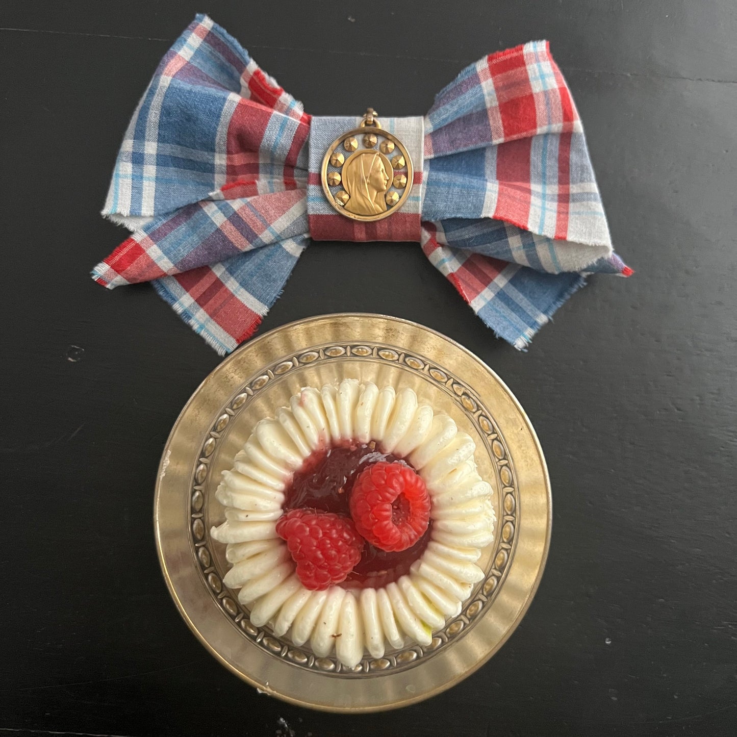 La Barrette Broche Spectaculaire