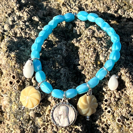 le Bracelet À la Folie